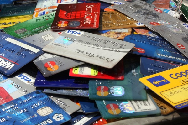Alertan sobre clonaciones de tarjetas - Judiciales.net