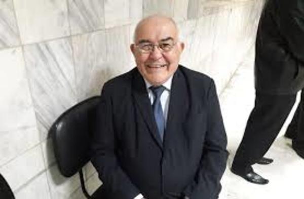Confirman imputación contra ex ministro de la Corte - Judiciales.net