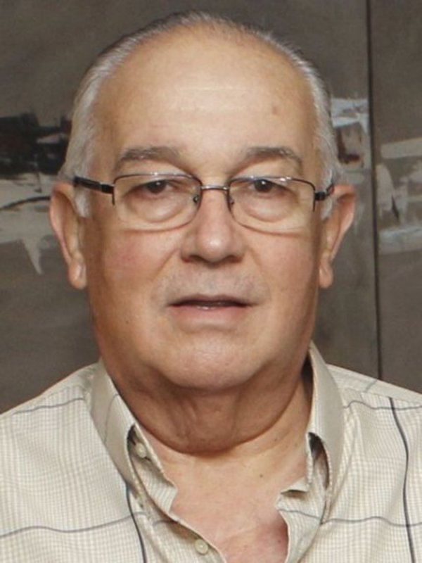 Confirman imputación contra ex ministro de la Corte - Judiciales.net