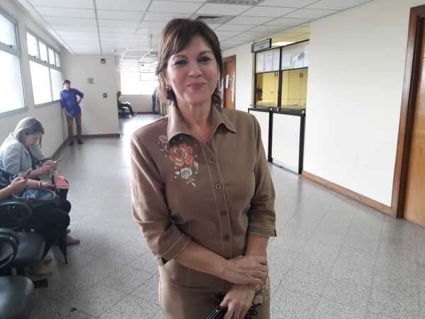 Ex ministro de la Corte suspende su audiencia - Judiciales.net