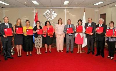 Distinguieron a fiscales que obtuvieron su jubilación - Judiciales.net