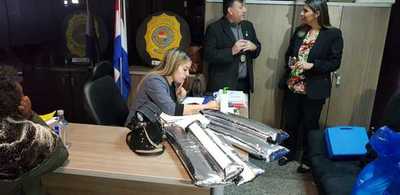 Francesa fue detenida con 14 kilos de metanfetaminas - Judiciales.net