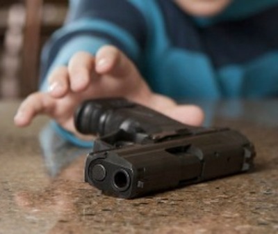 Niño habría matado a una mujer tras disparar accidentalmente