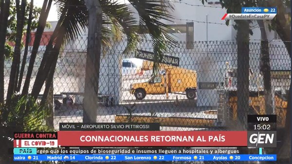 Unos 46 compatriotas repatriados llegaron esta tarde en vuelo humanitario desde Colombia