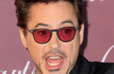 Robert Downey Jr. 'traiciona' a Marvel y se va con DC Comics - C9N