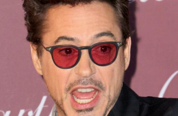 Robert Downey Jr. 'traiciona' a Marvel y se va con DC Comics - C9N