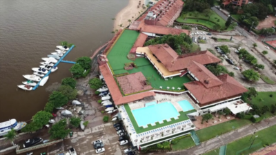 Futbolistas que llegaron al país cumplirán la cuarentena en el Yacht