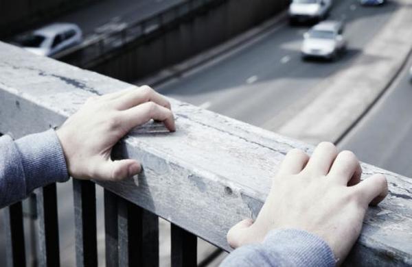 El inesperado efecto del coronavirus en la tasa de suicidios en Japón - SNT