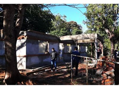 Abandonan construcción de unidad médica en San Pedro
