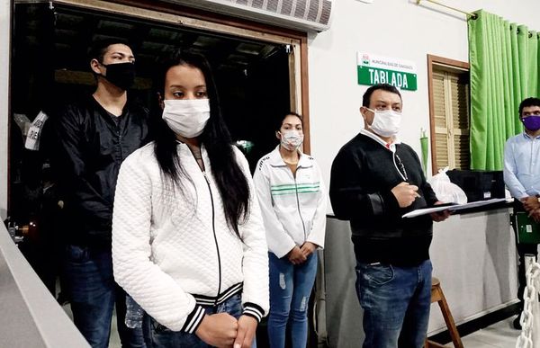 Familiares de los repatriados exigen albergues en Caaguazú - Locales - ABC Color