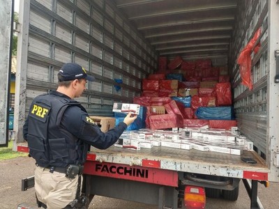 Récord en decomiso de CIGARRILLOS y DROGAS en la frontera con PARAGUAY
