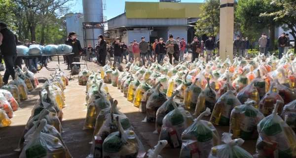 DONACIÓN DE KITS DE VÍVERES, Y 10.000 TAPABOCAS Y 100 MAMELUCOS AL HOSPITAL DE CNEL. BOGADO