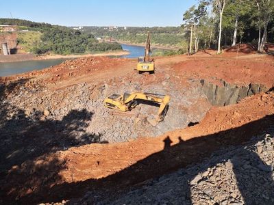 Obras del segundo puente con Brasil continúan en la cabecera