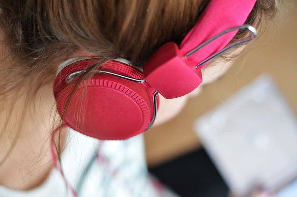 Escuchá estos podcasts nacionales sobre cine