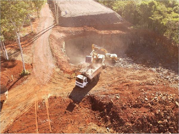 Continúan trabajos de excavación en lado paraguayo del Puente de la Integración