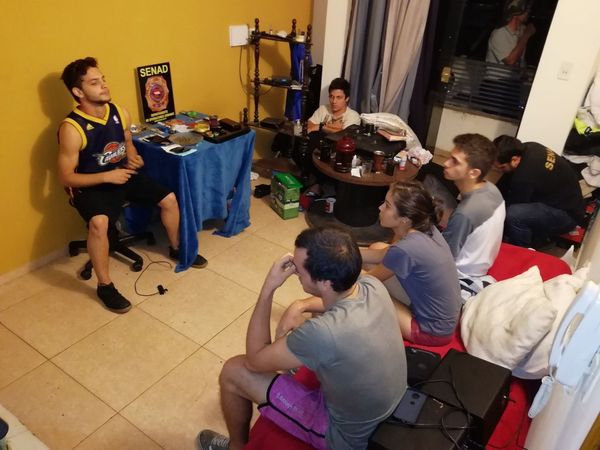 SENAD detuvo a jóvenes brasileños por venta de LSD y Marihuana en Barrio Jara - Campo 9 Noticias
