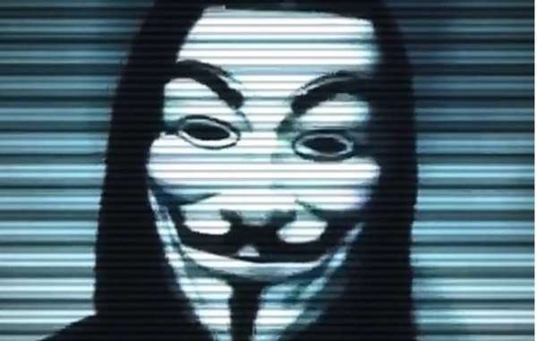 Anonymous amenaza: "Liberen a Julian Assange o lo pagarán" - Campo 9 Noticias