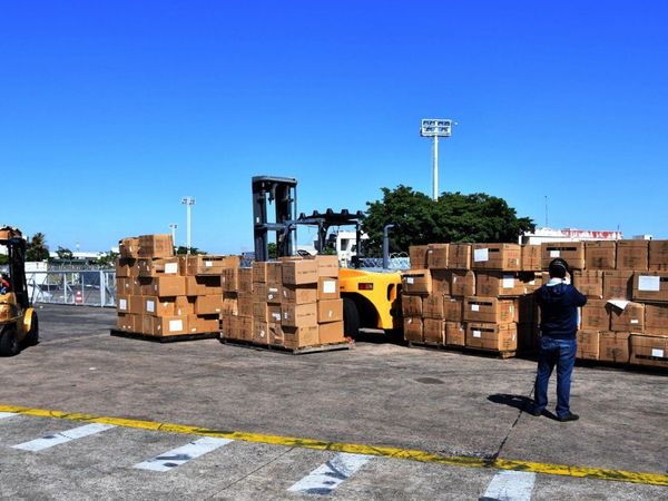 Para no exponerse jurídicamente Salud rechaza camas; firma refuta