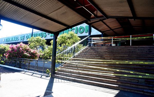 La terminal espera más de 500 buses para este lunes - Locales - ABC Color