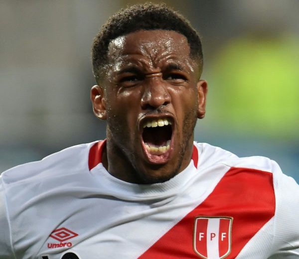 Farfán, primer positivo en liga rusa