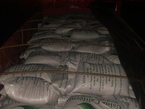 Incautan camión con 30 toneladas de azúcar de contrabando en Canindeyú