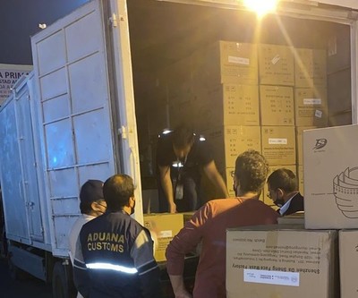 Covid-19: despacho correspondiente a respiradores 'no se pudo desaduanar', comunican