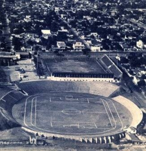 HOY / Se despide el estadio Adriano Irala