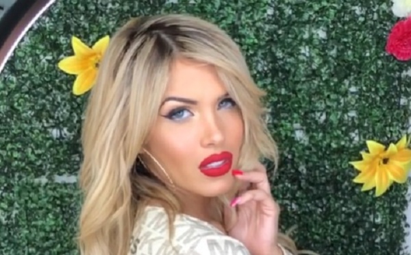 La modelo Karen Insfrán se enojó con una internauta