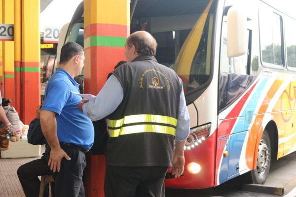 Transporte de pasajeros a todo el país se restablece el lunes