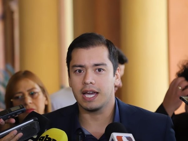 CDE: investigan si se violó cuarentena sanitaria