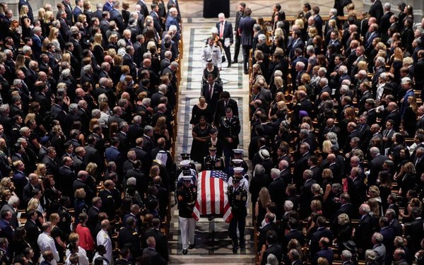 El funeral de John McCain se convierte en una enmienda a Donald Trump - Campo 9 Noticias