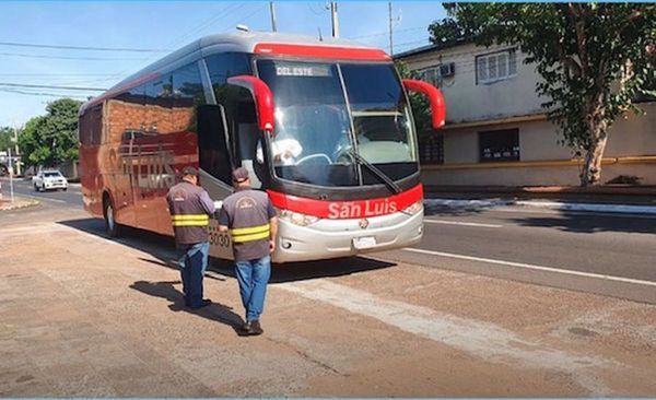 Desde hoy circularán al menos 500 buses