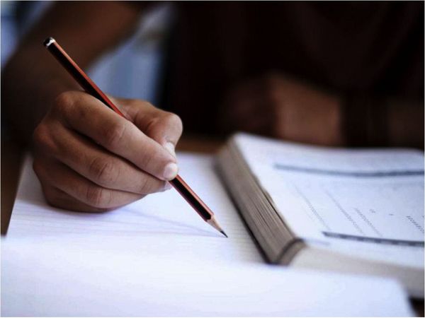 Becal puede adaptar su programa de subsidio a universitarios en el país
