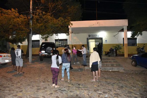 Denuncian violencia policial durante procedimiento - Nacionales - ABC Color