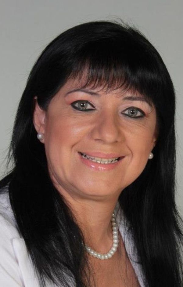 Acusan de planillera a una concejala que fue asesora del diputado Rivas - Política - ABC Color