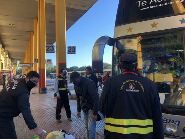 Transporte de pasajeros vuelve a operar en todo el país desde este lunes - .::RADIO NACIONAL::.