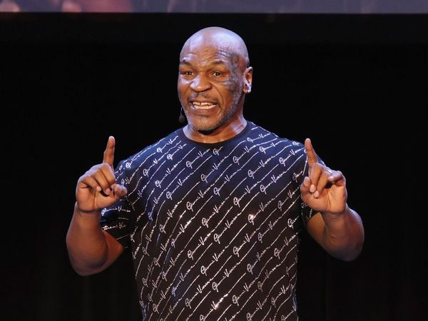 Mike Tyson regresa