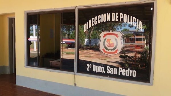 Nuevo Director Policial verifica situación actual en comisarías de San Pedro - .::RADIO NACIONAL::.