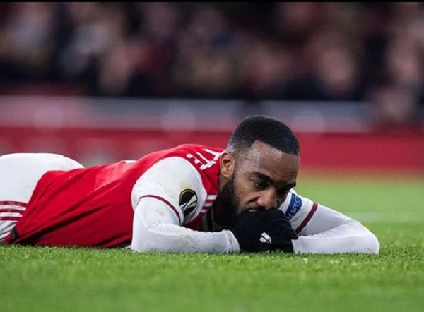 Lacazette envuelto en polémica por consumo de sustancia