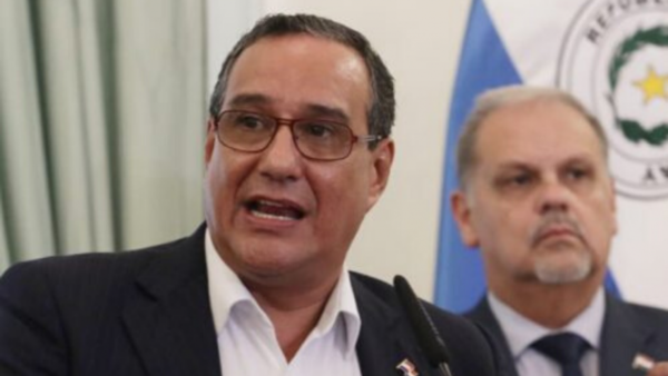 Concejales leales cubren a Hugo Javier del escándalo de fiesta