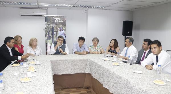 Comité Estratégico de Transformación Educativa recomienda rescindir contrato con Banco Mundial - Campo 9 Noticias
