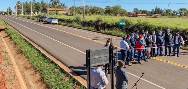 Gobierno inaugura encarecidas rutas - Economía - ABC Color