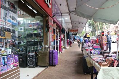 Comerciantes hablan de pérdidas a causa del covid