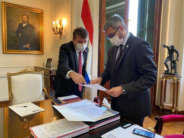 G. 250 menos en todos los combustibles de Petropar | Noticias Paraguay