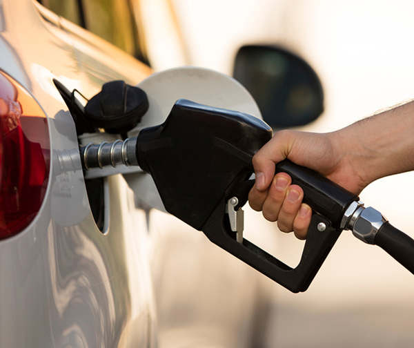 Petropar baja G. 250 el precio de todos sus combustibles
