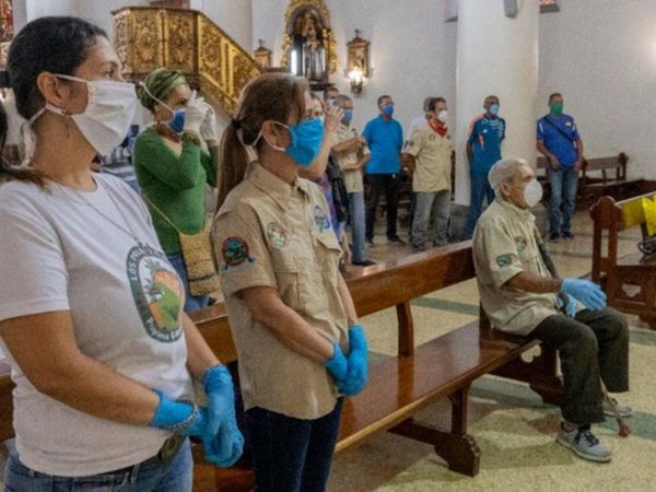 Se habilitarán las misas con cantidad limitada de fieles