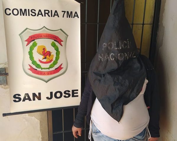 Apresan a mujer que robó una planchita y desodorantes de Fortis