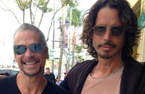 La emotiva carta del hermano de Chris Cornell a 3 años de la muerte del músico - C9N