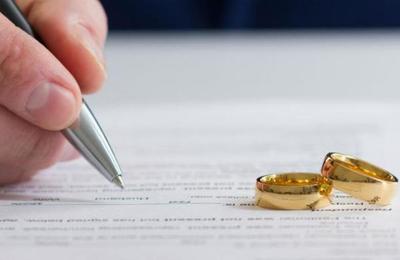 Preocupación en China por alza de divorcios tras la cuarentena - C9N