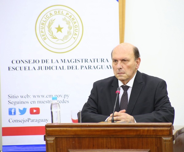 Abdo firmó acuerdo constitucional para la designación del nuevo ministro de la CSJ - Megacadena — Últimas Noticias de Paraguay